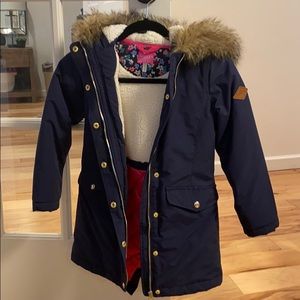 Girls parka, water repellent and resistant.